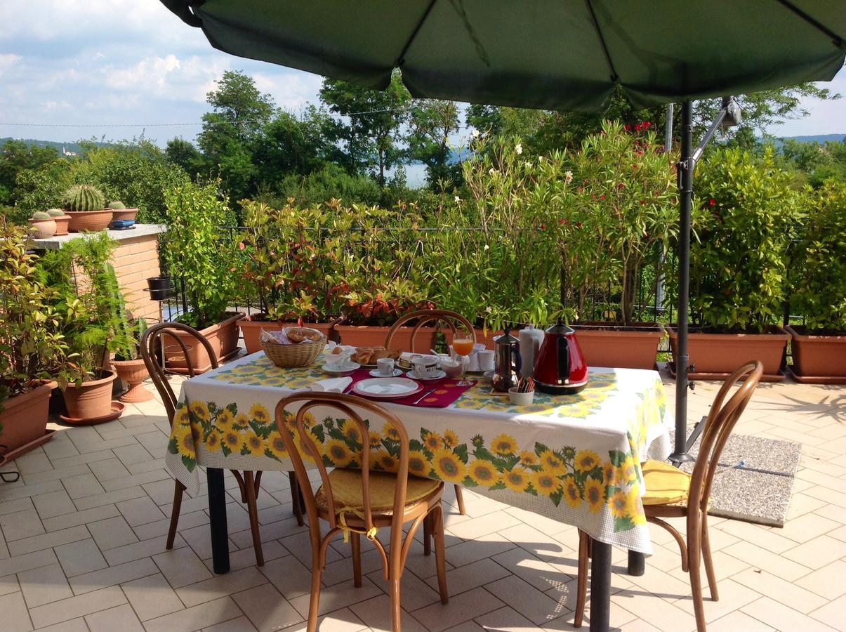 La Folaga Bed & Breakfast Гавирате Екстериор снимка